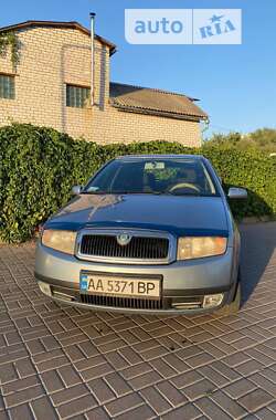 Хэтчбек Skoda Fabia 2002 в Киеве