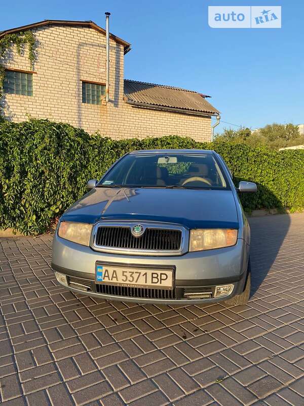 Хетчбек Skoda Fabia 2002 в Києві