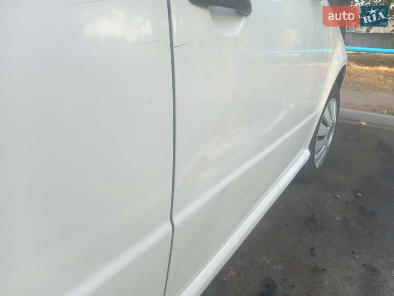 Універсал Skoda Fabia 2003 в Полтаві