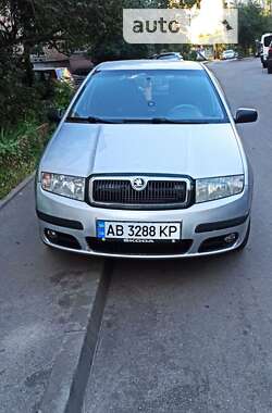 Хэтчбек Skoda Fabia 2006 в Виннице