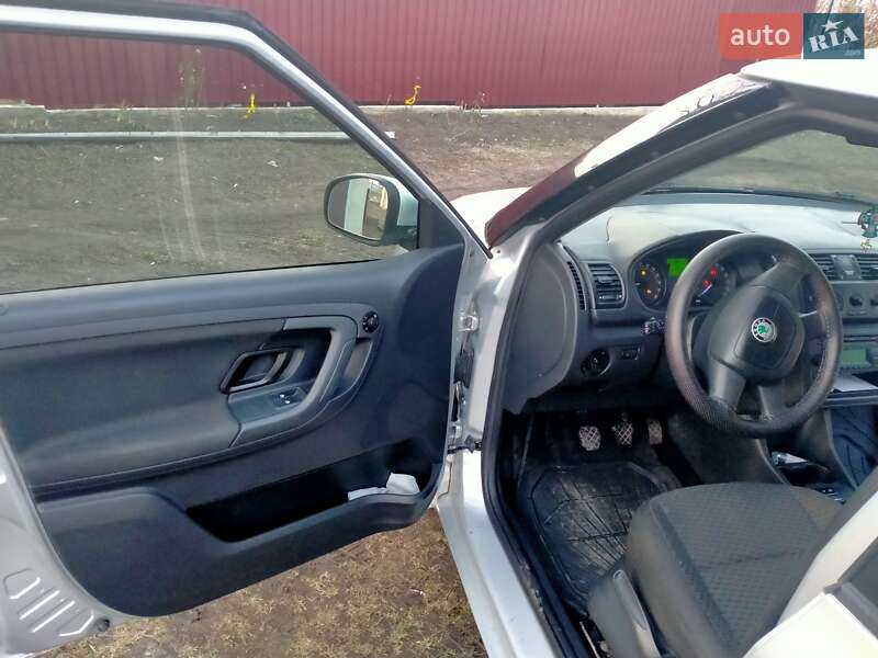 Универсал Skoda Fabia 2010 в Могилев-Подольске
