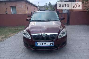 Хэтчбек Skoda Fabia 2011 в Лубнах