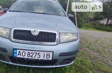 Хетчбек Skoda Fabia 2005 в Воловцю