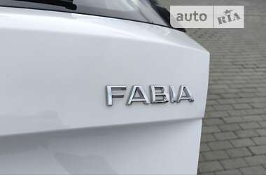 Хэтчбек Skoda Fabia 2017 в Мукачево