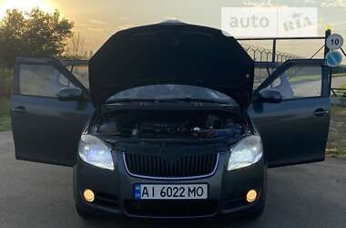 Хэтчбек Skoda Fabia 2010 в Броварах