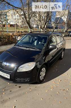 Универсал Skoda Fabia 2010 в Подольске