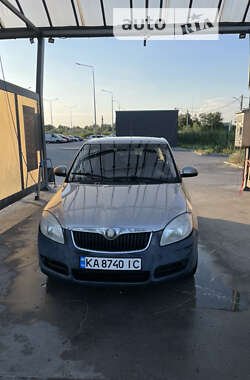 Хэтчбек Skoda Fabia 2007 в Днепре