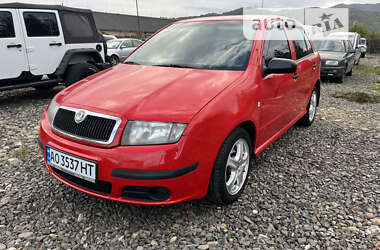 Хэтчбек Skoda Fabia 2004 в Хусте