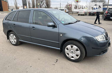 Универсал Skoda Fabia 2005 в Полтаве