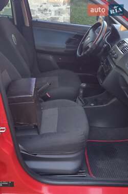 Хэтчбек Skoda Fabia 2007 в 