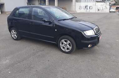 Хэтчбек Skoda Fabia 2005 в Чернигове