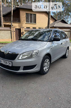 Универсал Skoda Fabia 2011 в Чернигове