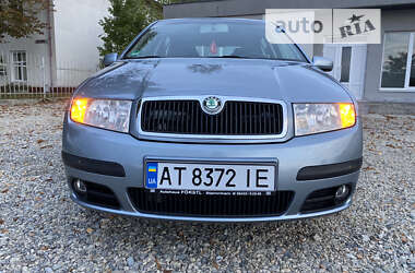 Хэтчбек Skoda Fabia 2004 в Коломые