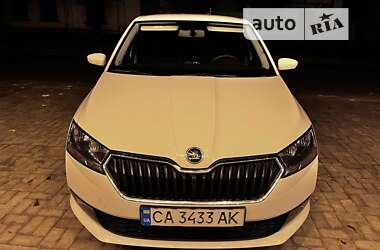 Універсал Skoda Fabia 2019 в Черкасах