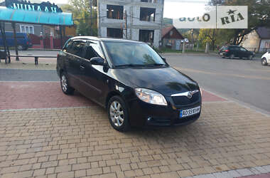 Универсал Skoda Fabia 2008 в Тячеве