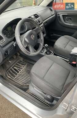 Хетчбек Skoda Fabia 2013 в 
