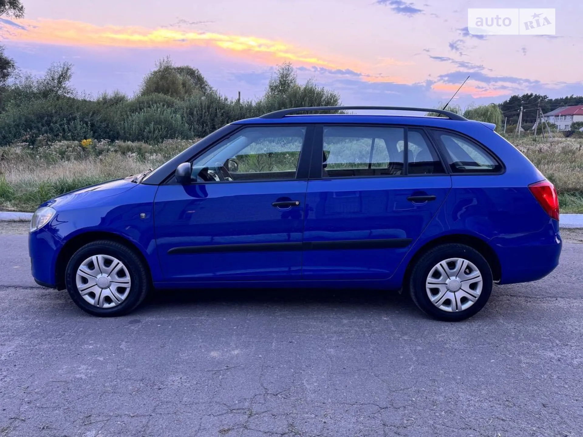 2010 Skoda Fabia - мініатюра 7