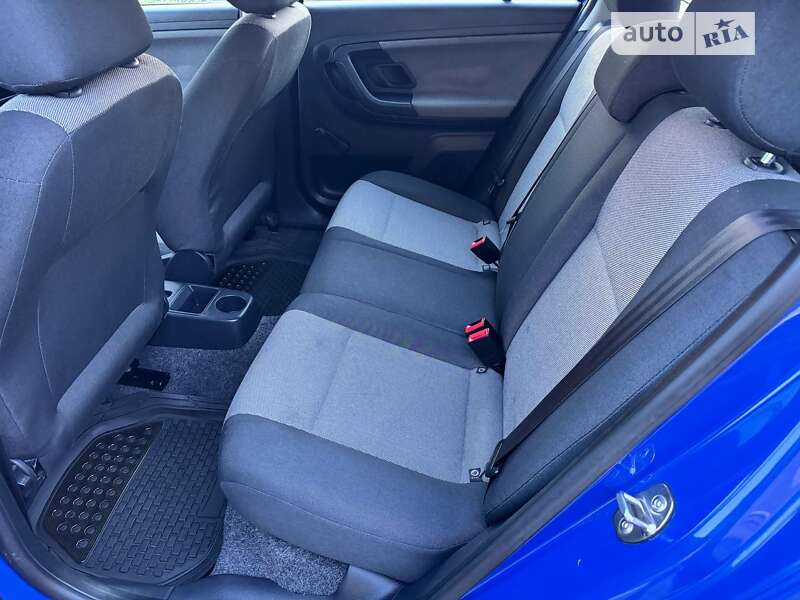 Универсал Skoda Fabia 2010 в Луцке фото 13 Универсал Skoda Fabia 2010 в Луцке