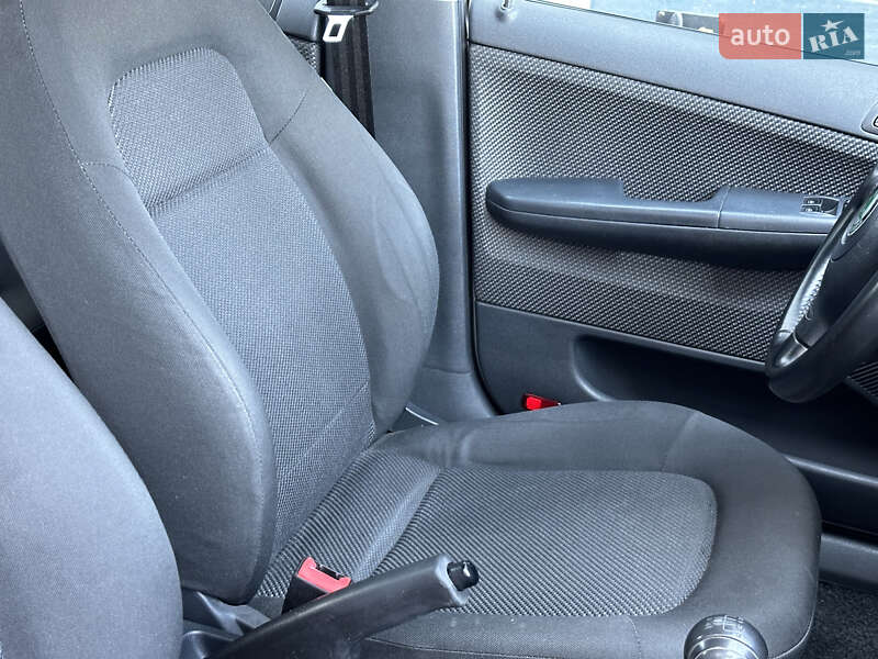 Універсал Skoda Fabia 2005 в Тернополі фото 18 Універсал Skoda Fabia 2005 в Тернополі