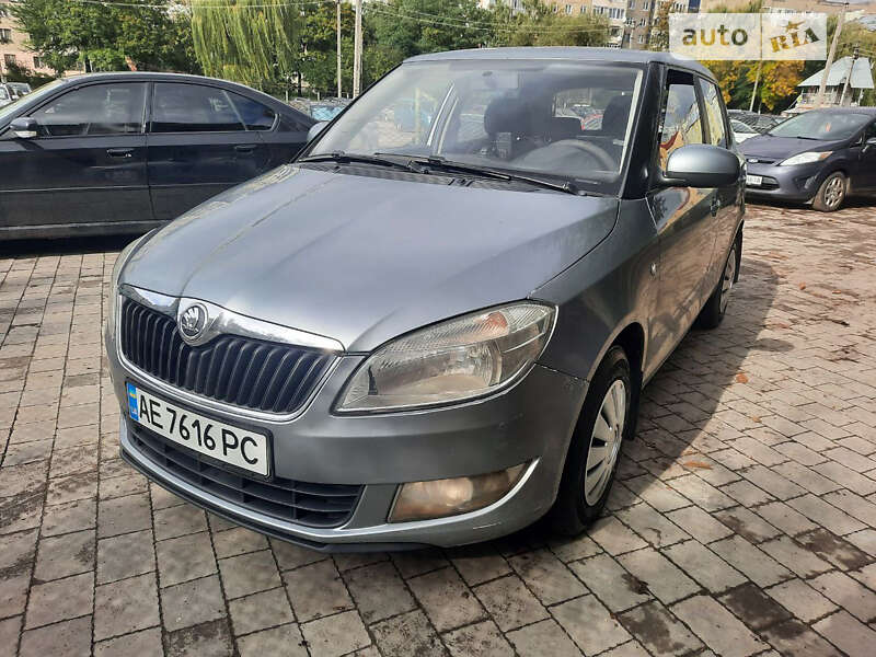 Хэтчбек Skoda Fabia 2013 в Львове