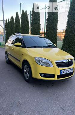 Універсал Skoda Fabia 2008 в Львові