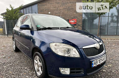 Хэтчбек Skoda Fabia 2008 в Виннице