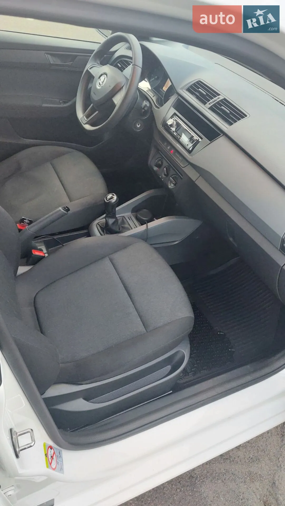 2017 Skoda Fabia - мініатюра 10