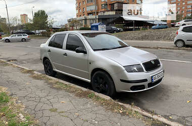 Седан Skoda Fabia 2005 в Києві