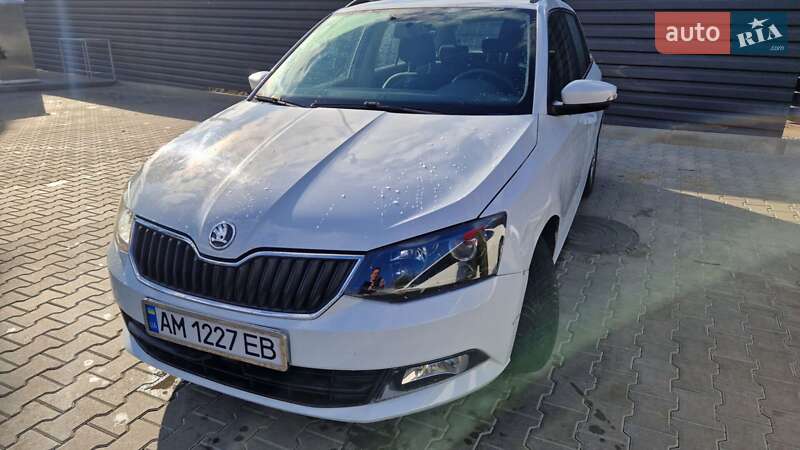 Универсал Skoda Fabia 2016 в Житомире