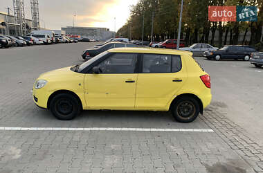 Хэтчбек Skoda Fabia 2008 в Киеве