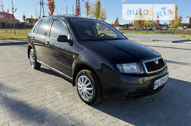 Хэтчбек Skoda Fabia 2006 в Ирпене