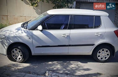 Хетчбек Skoda Fabia 2008 в 