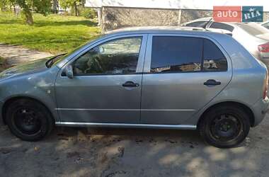 Хэтчбек Skoda Fabia 2004 в Львове