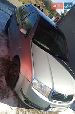 Хэтчбек Skoda Fabia 2004 в Львове