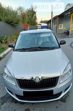 Хэтчбек Skoda Fabia 2011 в Хмельницком