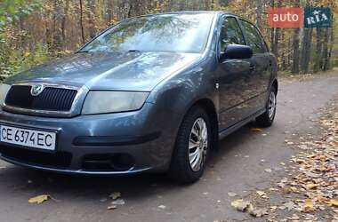 Хетчбек Skoda Fabia 2005 в Чернівцях