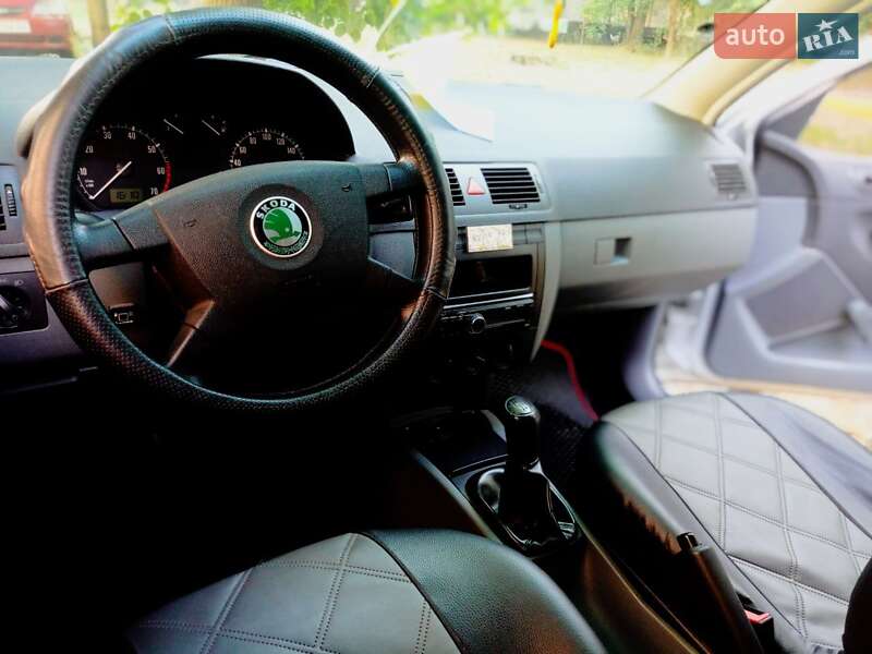 Універсал Skoda Fabia 2002 в Чернігові
