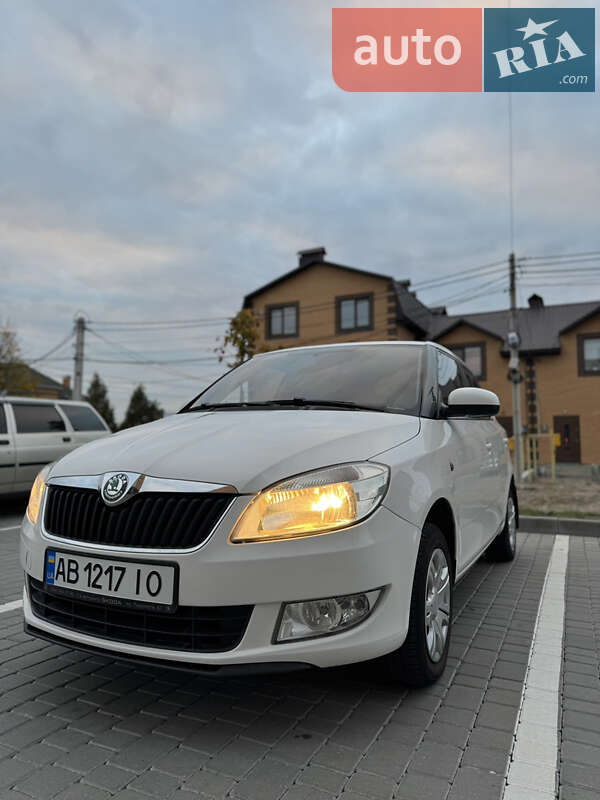 Хэтчбек Skoda Fabia 2012 в Виннице