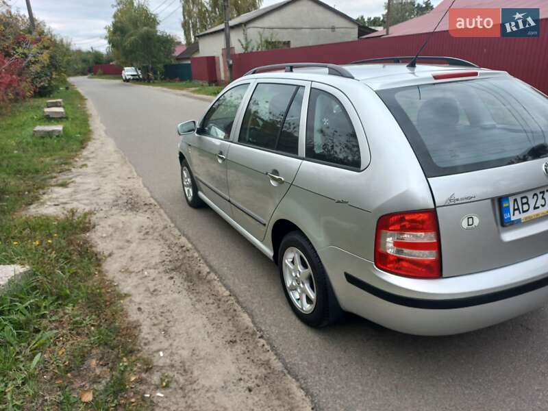 Универсал Skoda Fabia 2006 в Киеве