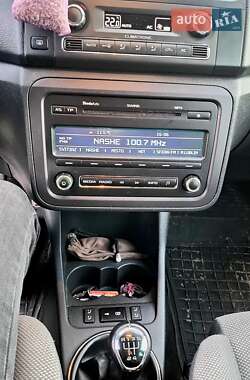Хэтчбек Skoda Fabia 2011 в 