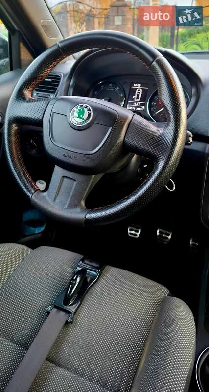 Хэтчбек Skoda Fabia 2011 в Дубно