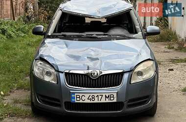 Універсал Skoda Fabia 2010 в Хмельницькому