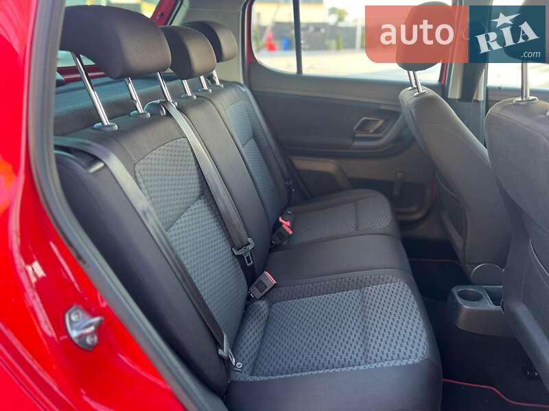 Хэтчбек Skoda Fabia 2012 в Луцке