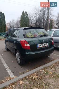 Хэтчбек Skoda Fabia 2007 в 