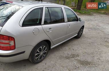 Універсал Skoda Fabia 2006 в Києві