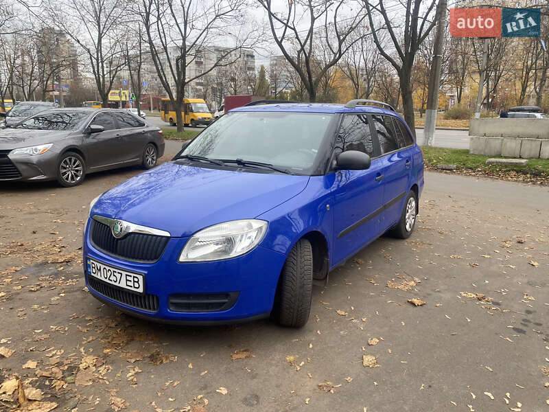 Універсал Skoda Fabia 2009 в Сумах