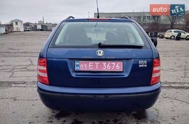 Универсал Skoda Fabia 2007 в Ровно