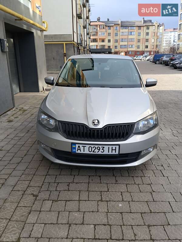 Универсал Skoda Fabia 2015 в Ивано-Франковске