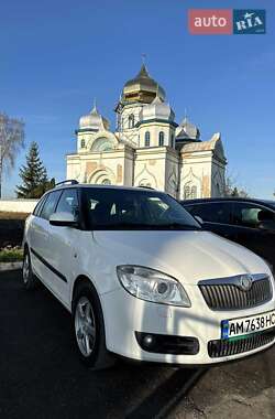 Универсал Skoda Fabia 2008 в Луцке