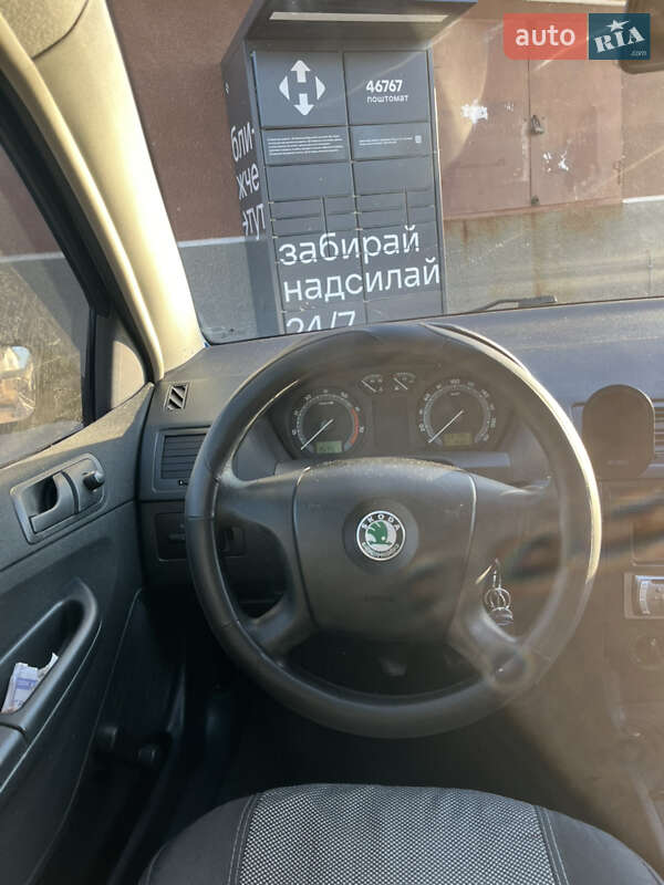 Хетчбек Skoda Fabia 2007 в Житомирі